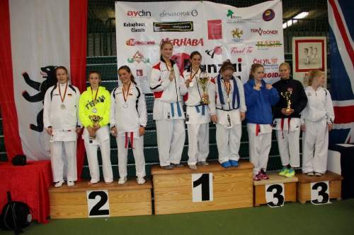 banzai 2013-0394.JPG --- erstellt mit toms-galerie V1.3 - www.tomshaus.de